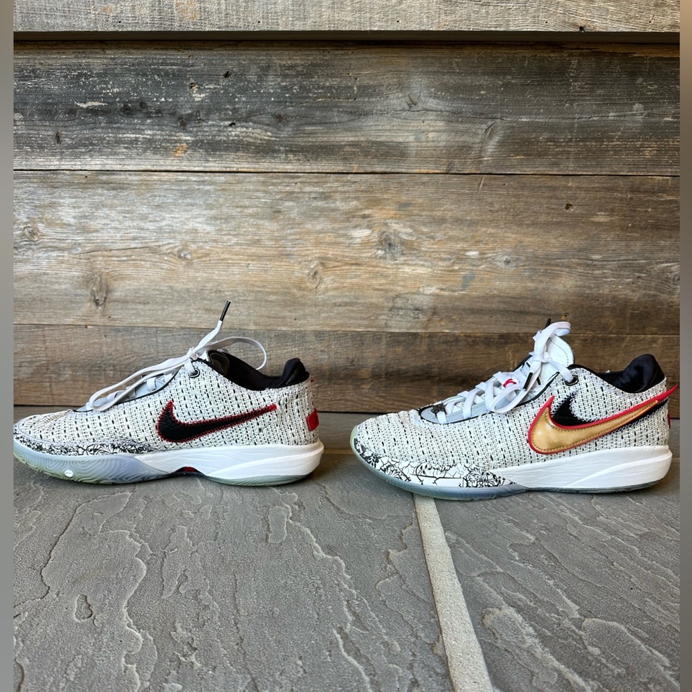 Nike LeBron XX​ "White/Metallic Gold/Black" Men's Basketball Shoe size 9